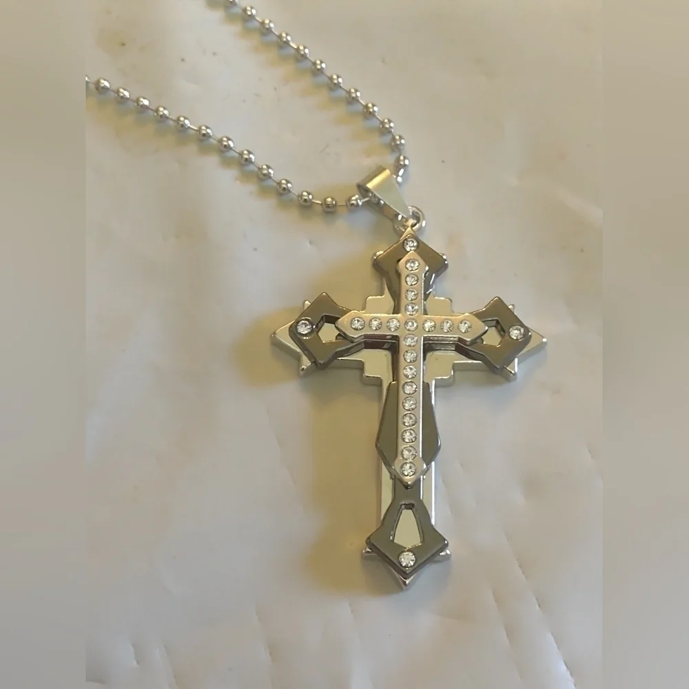 New men's cross necklace
